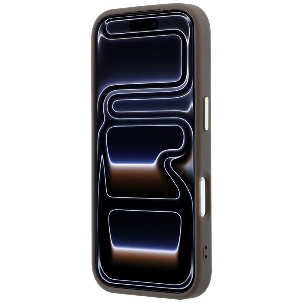Guess iPhone 17 Pro / iPhone 18 Pro - Σκληρή Θήκη με Επένδυση από Οικολογικό Δέρμα - 4G and Big Resin Logo - Brown