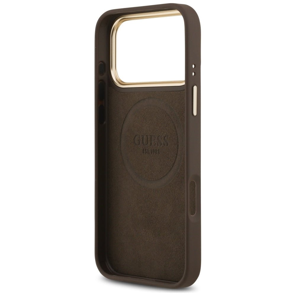 Guess iPhone 17 Pro Max - Θήκη με Επένδυση Συνθετικού Δέρματος και MagSafe - 4G Logo Plate - Brown