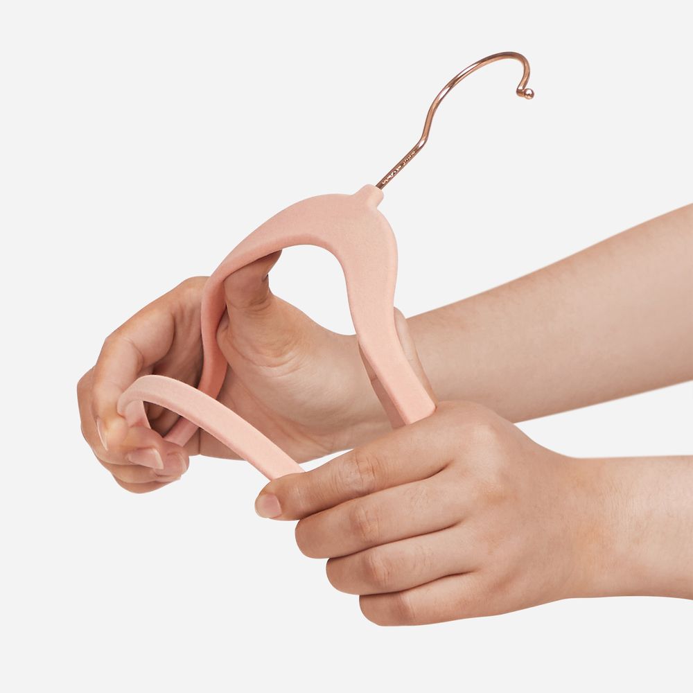 Songmics Σετ με 30 Βελούδινες Παιδικές Κρεμάστρες Ρούχων - Light Pink / Rose Gold - CRF027P30