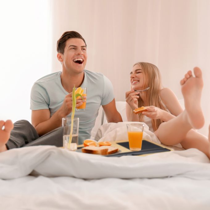 Relaxdays Ξύλινη Βάση Στήριξης Laptop - Natural / Black - 4052025222000