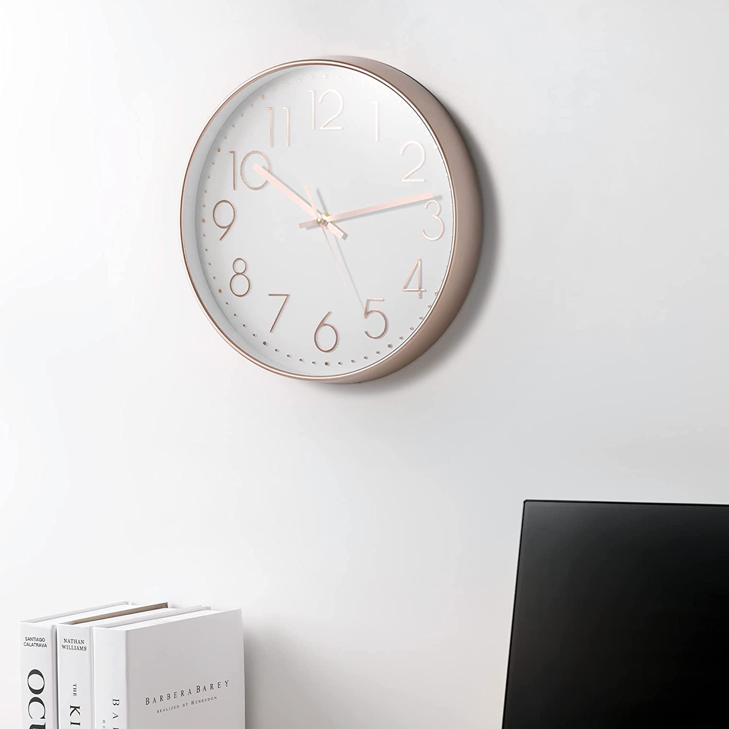 Navaris Analogue Wall Clock Design Round - Ρολόι Tοίχου από Πλαστικό και Γυαλί - White / Rose Gold - 54996.81.02