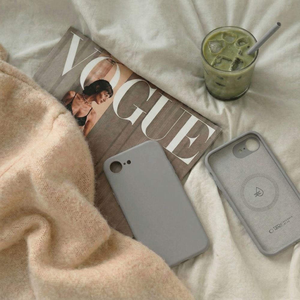 Tech - Protect iPhone 16e / iPhone 17e - Θήκη Σιλικόνης TPU - Silicone MagSafe - Stone Grey