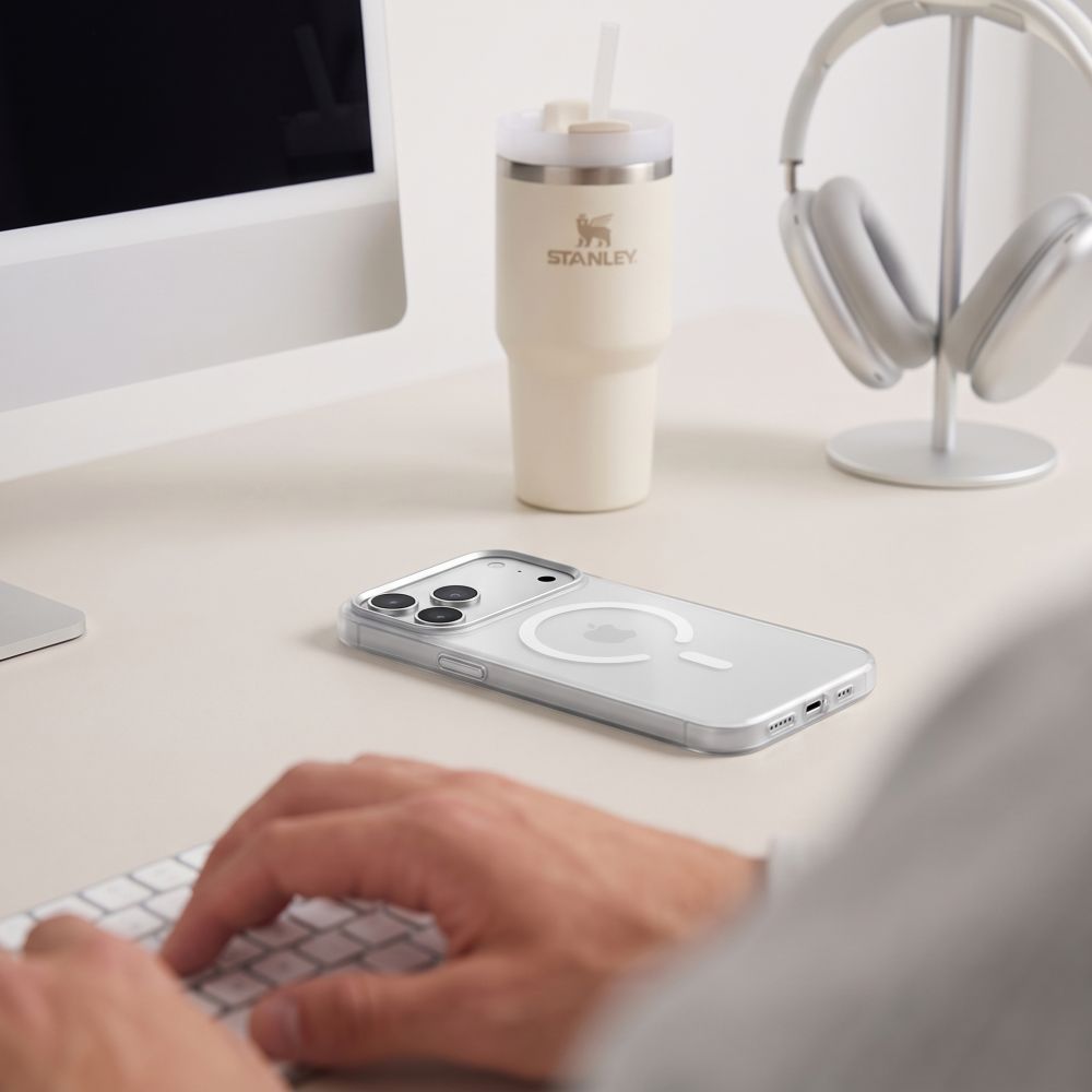 Tech-Protect iPhone 17 Pro Max / iPhone 18 Pro Max - Σκληρή Θήκη - MagZero MagSafe - Matte White