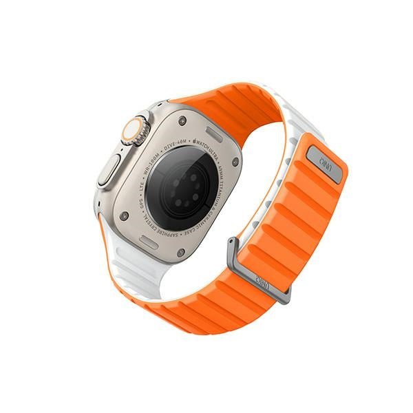 Uniq Λουράκι Apple Watch 8/9/10/11 - SE (1/2/3) - Ultra (1/2/3) – 44/45/46/49mm Revix Evo Μαγνητικό Σιλικόνης Διπλής Όψης - Orange / White