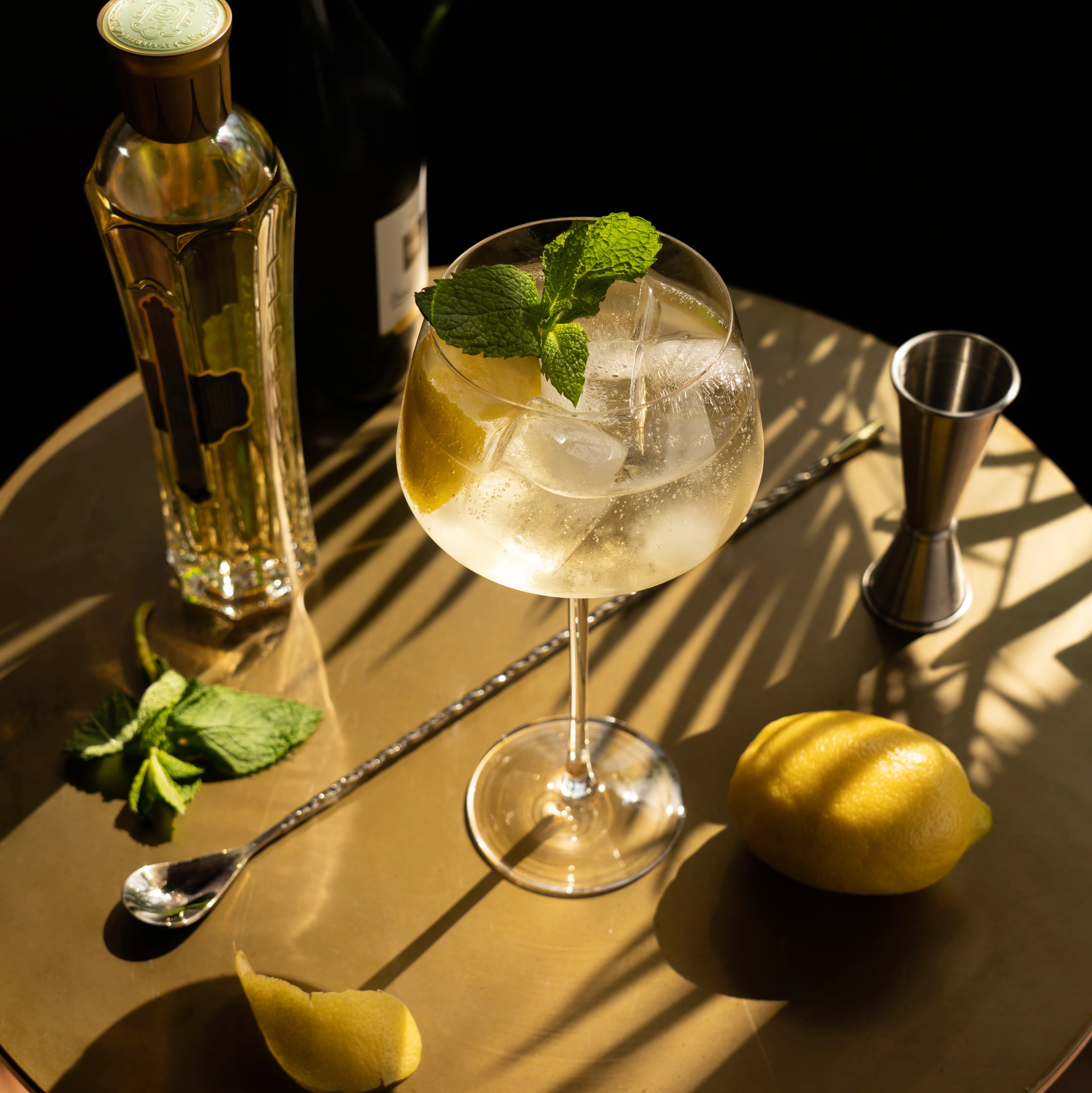 Viski Σετ με 2 Κρυστάλλινα Ποτήρια για Aperol Spritz / Cocktail - 470 ml - Raye Angled